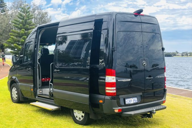 PRIVATE MINIBUS